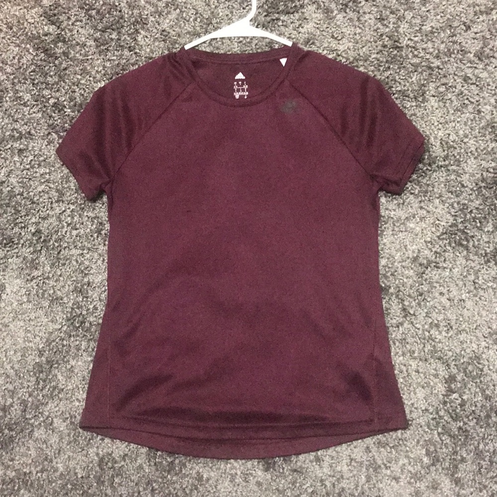 Adidas T-shirt maroon